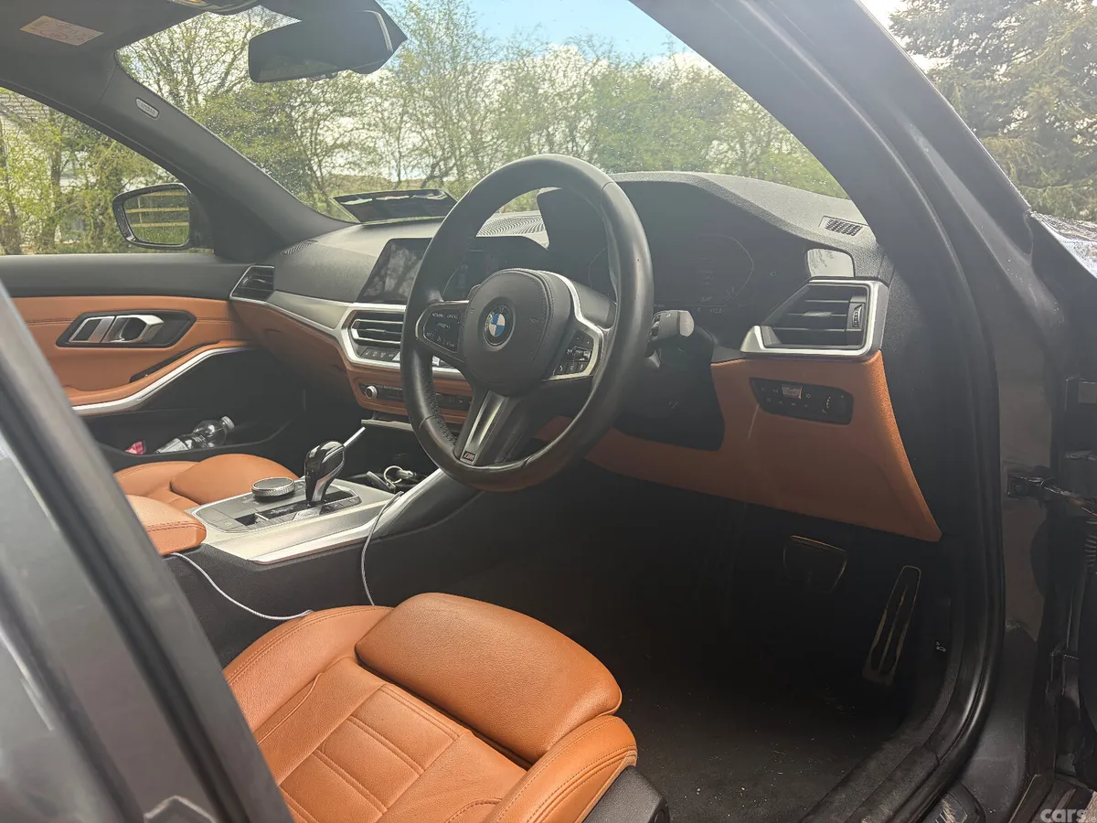 BMW 3-Series Saloon, Diesel, 2019, Grey