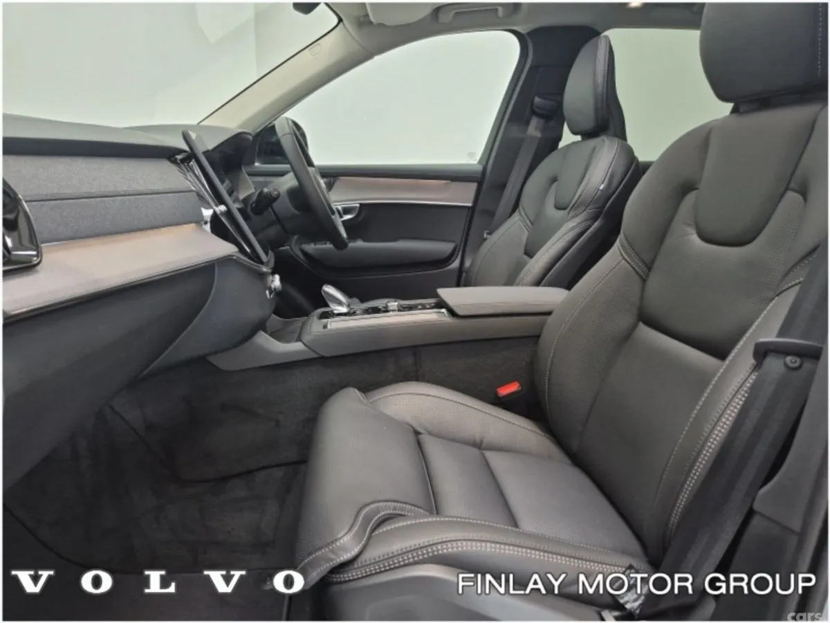 Volvo XC90 SUV, Petrol Plug-in Hybrid, 2026, Grey