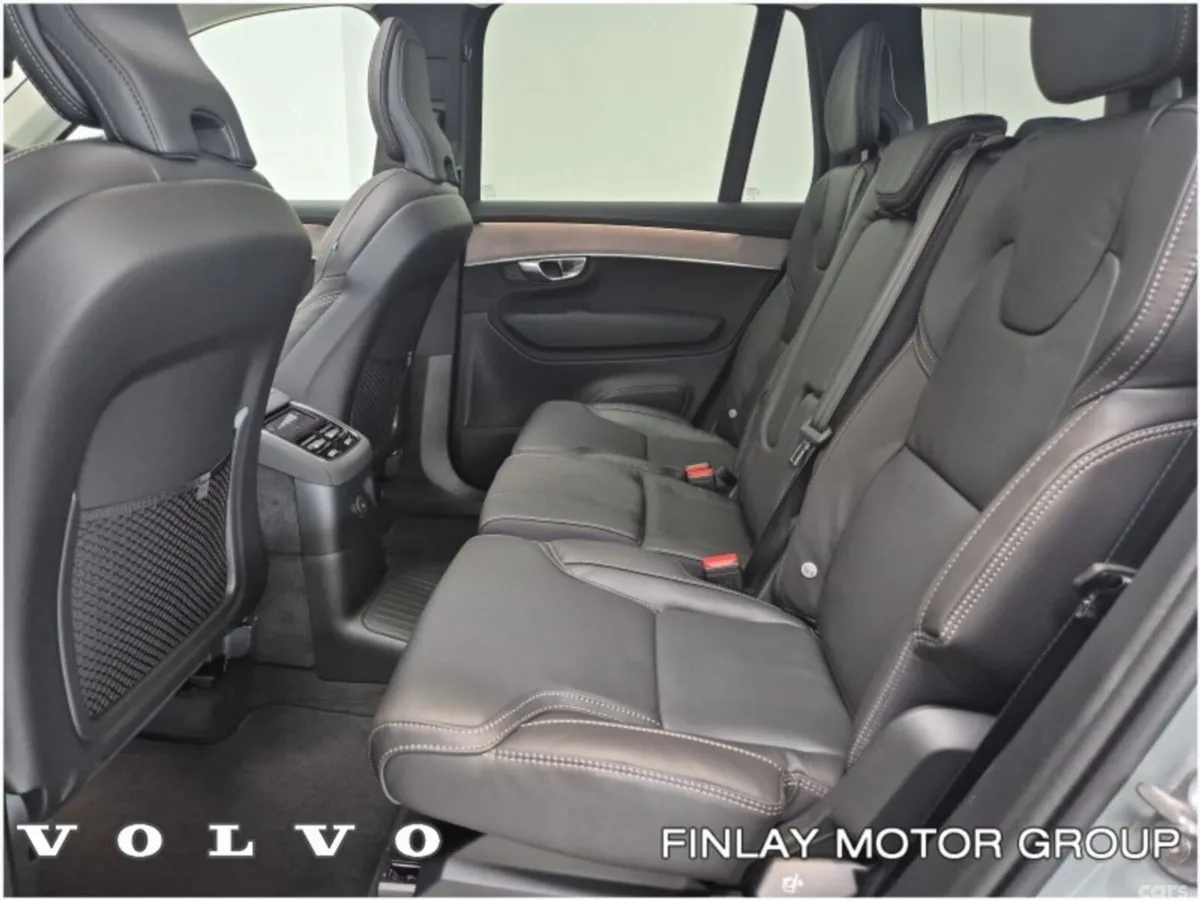 Volvo XC90 SUV, Petrol Plug-in Hybrid, 2026, Grey