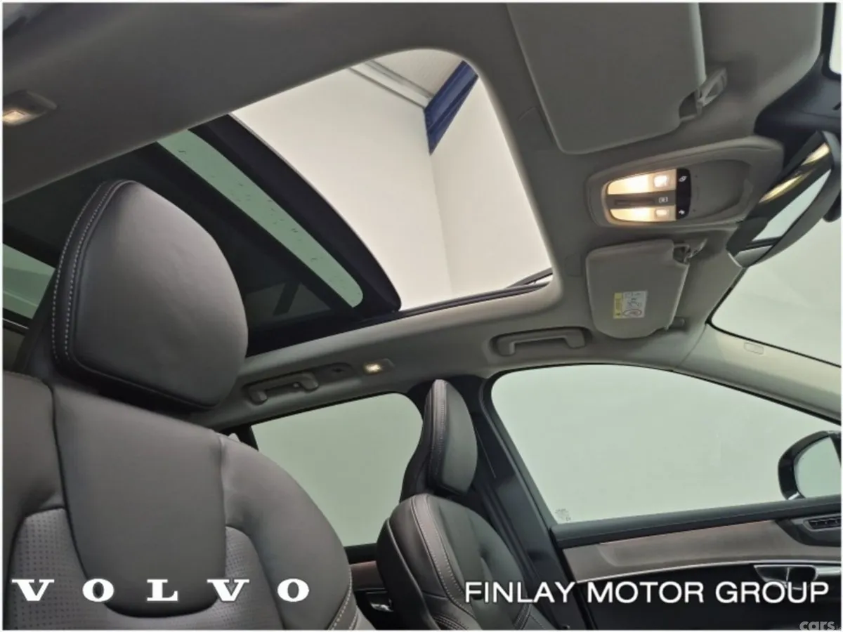 Volvo XC90 SUV, Petrol Plug-in Hybrid, 2026, Grey