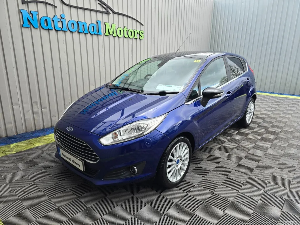 Ford Fiesta Hatchback, Petrol, 2015, Blue