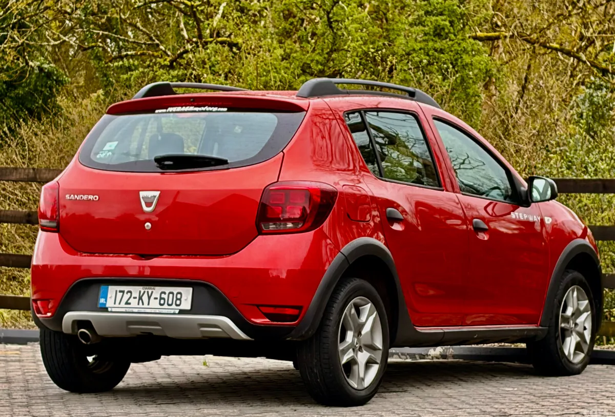 Dacia Sandero Stepway Hatchback, Diesel, 2017, Red