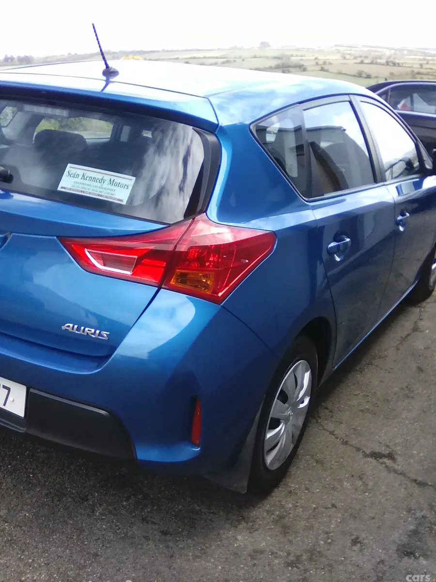 Toyota Auris Hatchback, Diesel, 2013, Blue