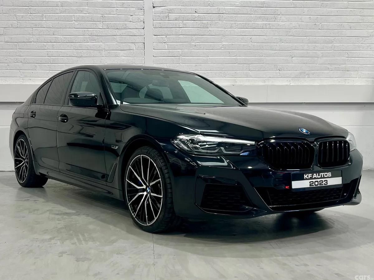 BMW 5-Series Saloon, Petrol Plug-in Hybrid, 2023, Black