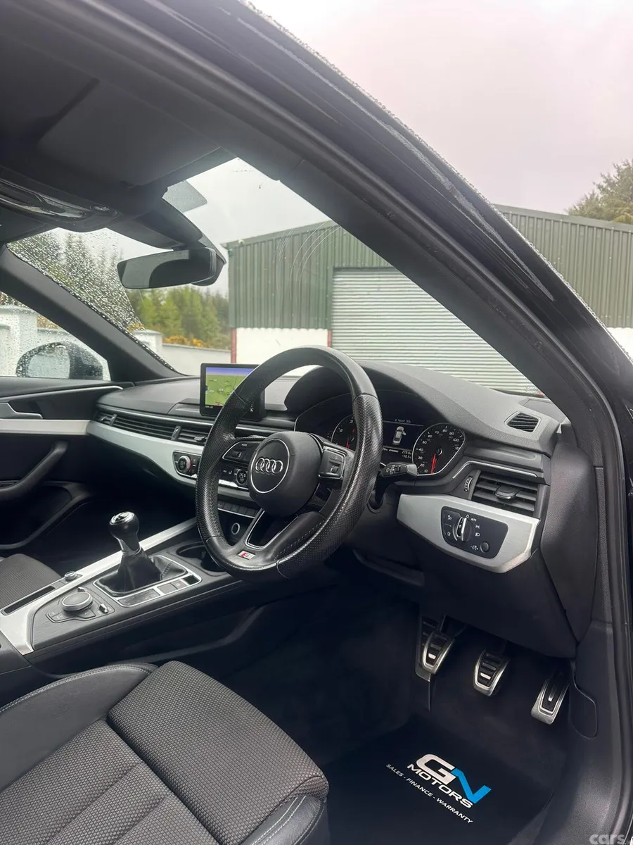 Audi A4 Saloon, Diesel, 2017, Black