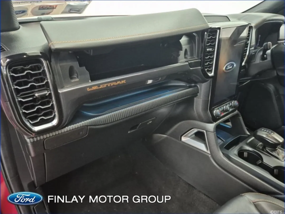 Ford Ranger MPV, Diesel, 2024, Red