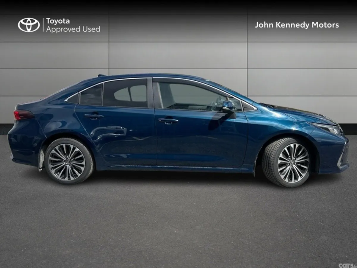 Toyota Corolla Saloon, Petrol Hybrid, 2024, Blue