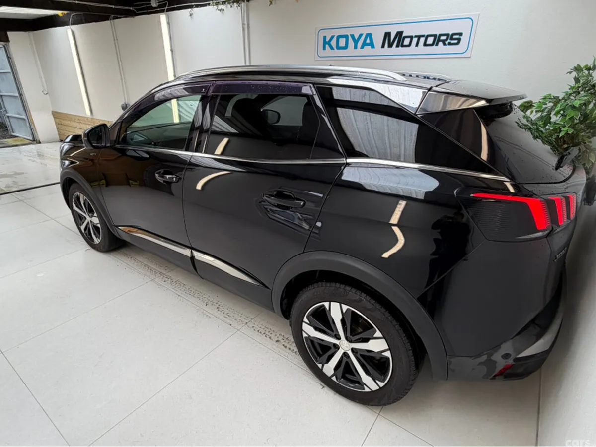 Peugeot 3008 MPV, Diesel, 2018, Black