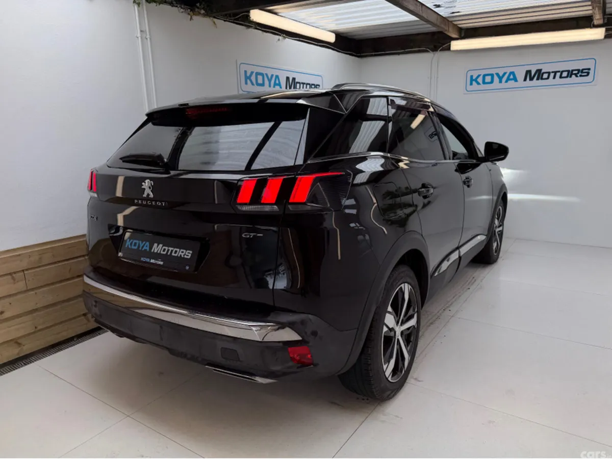 Peugeot 3008 MPV, Diesel, 2018, Black