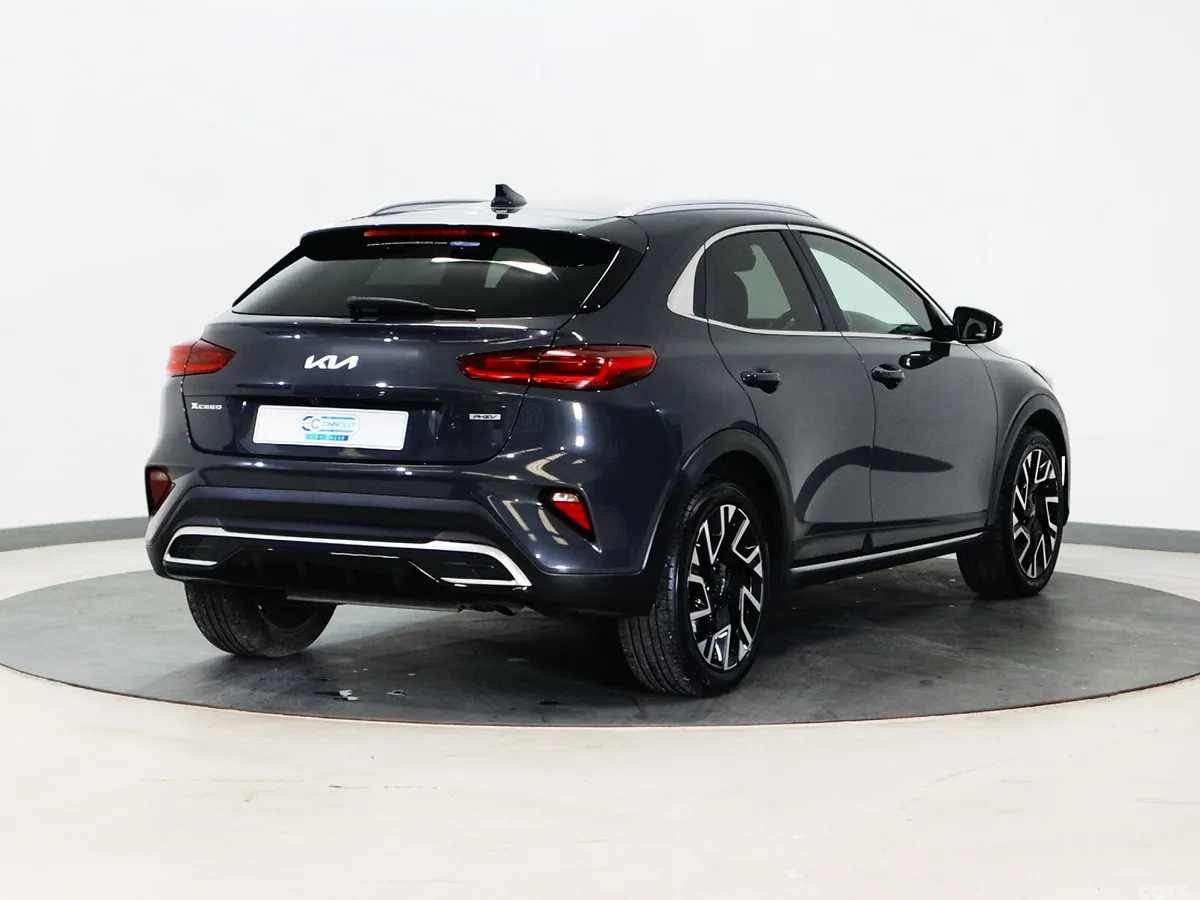 Kia XCeed Hatchback, Petrol Plug-in Hybrid, 2023, Grey