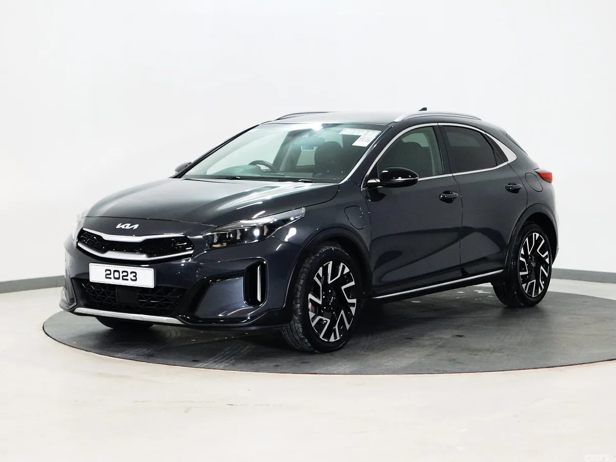 Kia XCeed Hatchback, Petrol Plug-in Hybrid, 2023, Grey