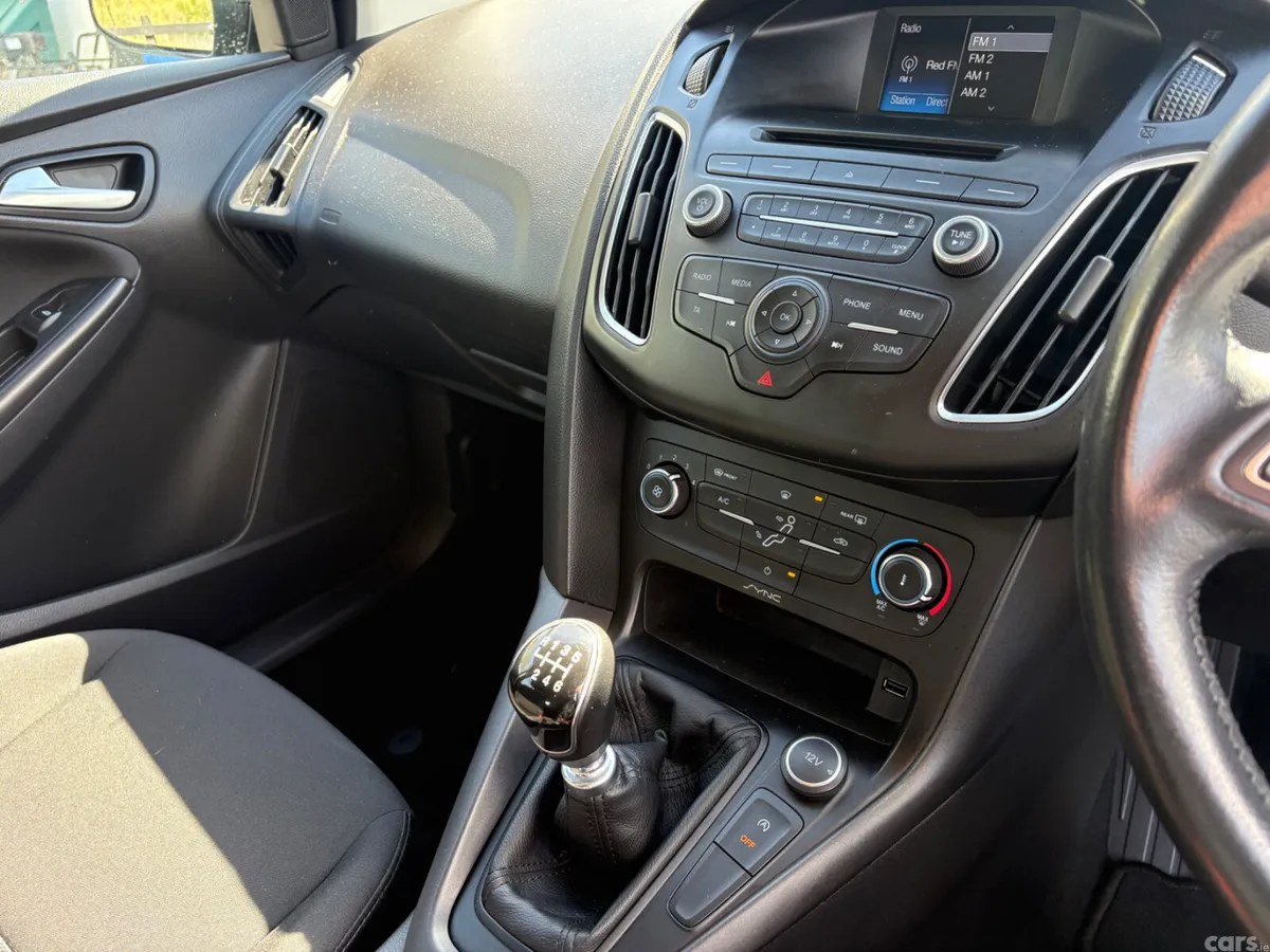 Ford Focus Hatchback, Diesel, 2017, Grey