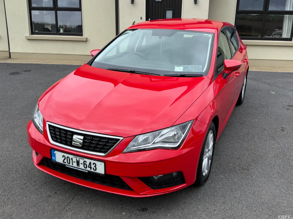 SEAT Leon Hatchback, Petrol, 2020, Red