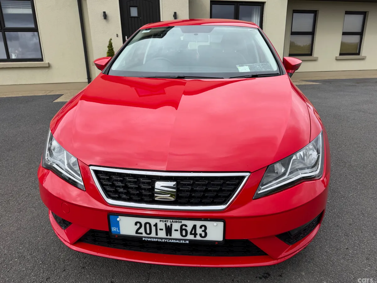 SEAT Leon Hatchback, Petrol, 2020, Red