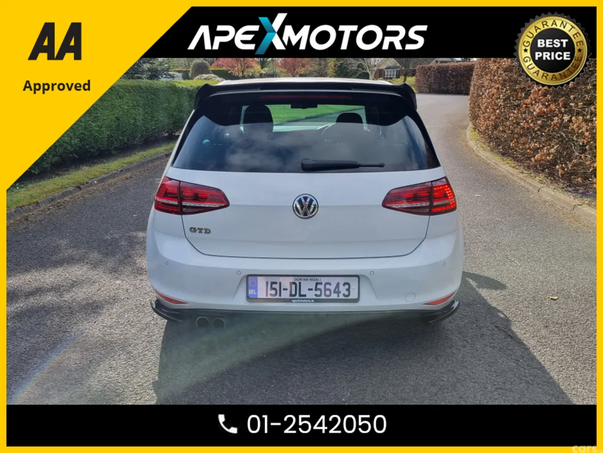 Volkswagen Golf Hatchback, Diesel, 2015, White