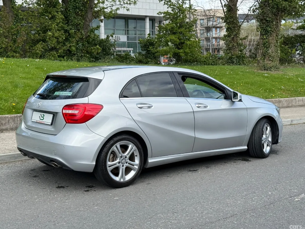 Mercedes-Benz A-Class Hatchback, Petrol, 2015, Silver