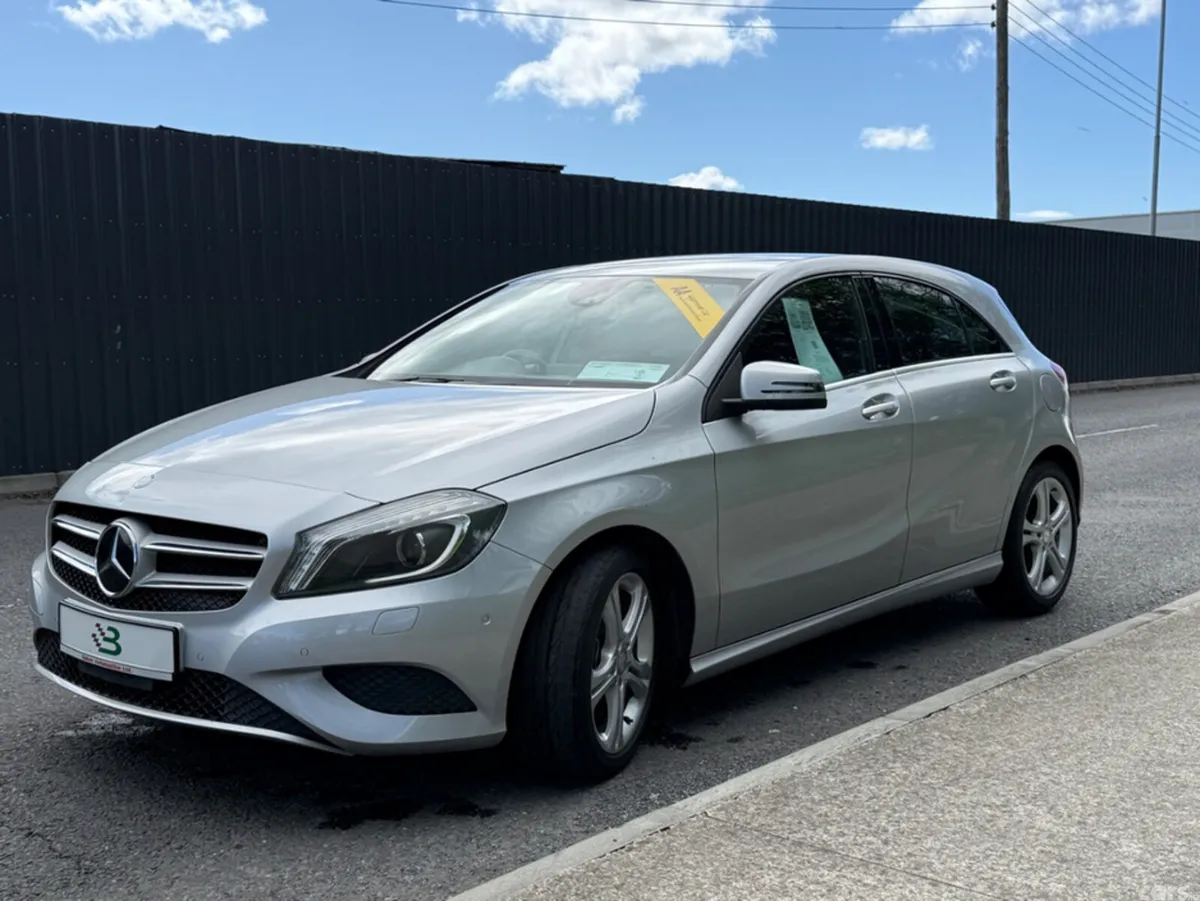 Mercedes-Benz A-Class Hatchback, Petrol, 2015, Silver