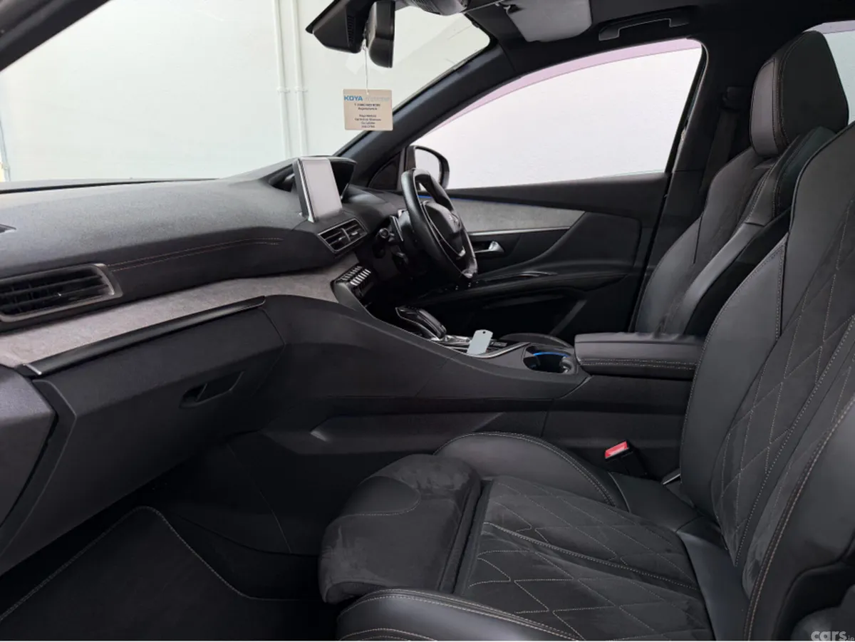 Peugeot 3008 MPV, Diesel, 2018, Black