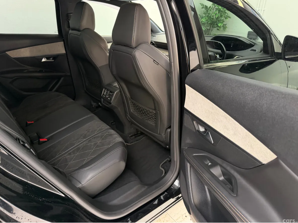 Peugeot 3008 MPV, Diesel, 2018, Black