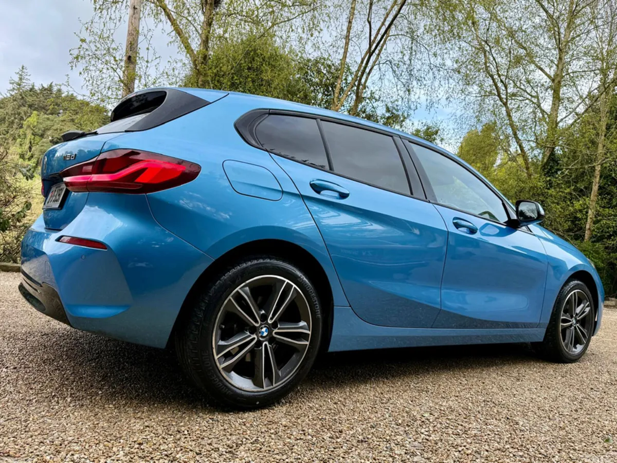 BMW 1-Series Hatchback, Diesel, 2021, Blue