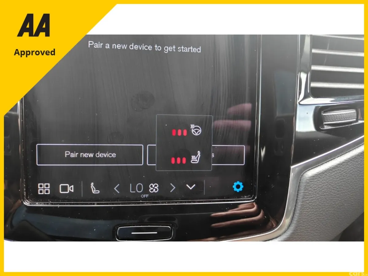 Volvo XC90 SUV, Petrol Plug-in Hybrid, 2023, Blue