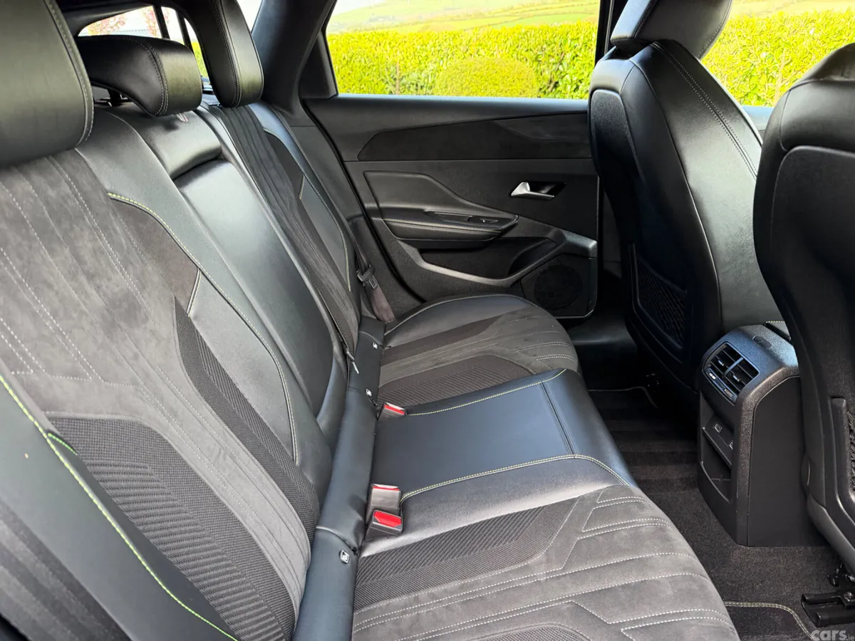 Peugeot 308 Estate, Diesel, 2023, Blue