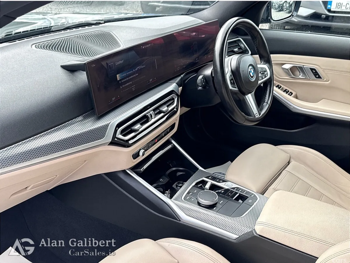 BMW 3-Series Saloon, Petrol Plug-in Hybrid, 2023, Grey