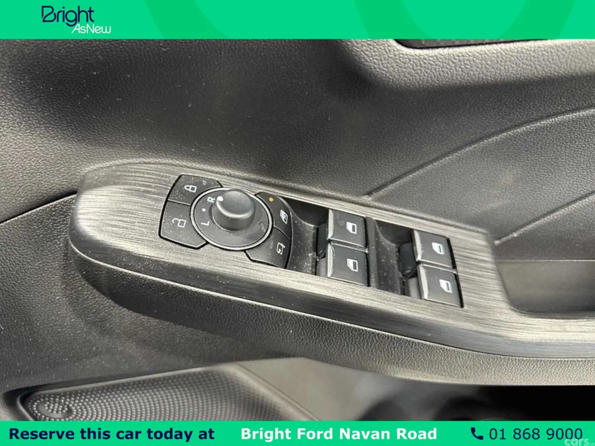 Ford Kuga MPV, Petrol Plug-in Hybrid, 2025, Blue