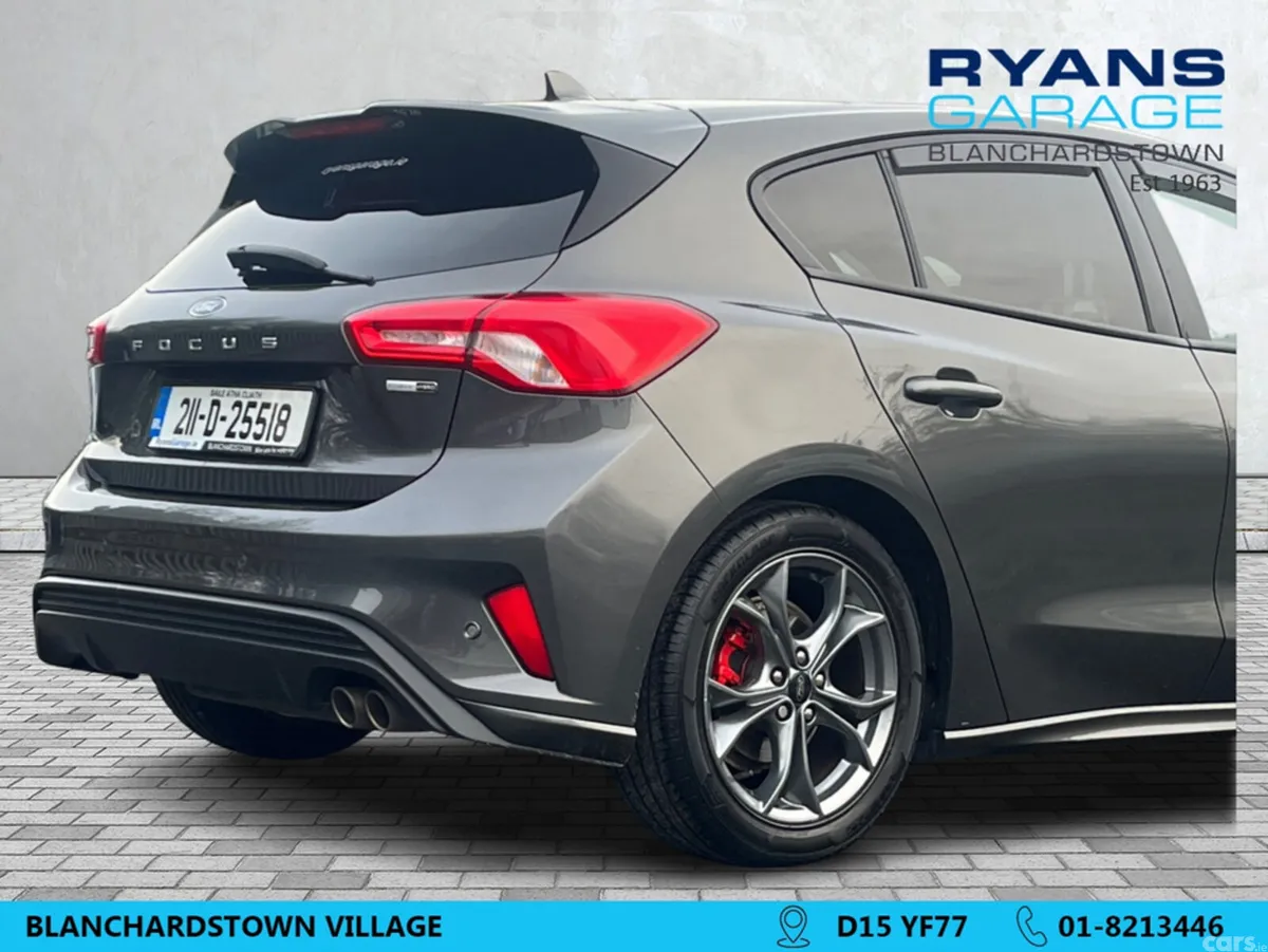 Ford Focus Hatchback, Petrol, 2021, Grey