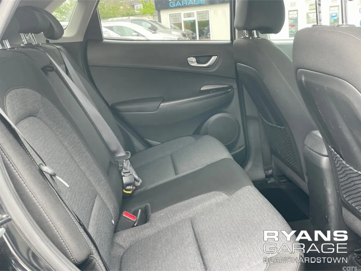 Hyundai KONA Hatchback, Electric, 2023, Black