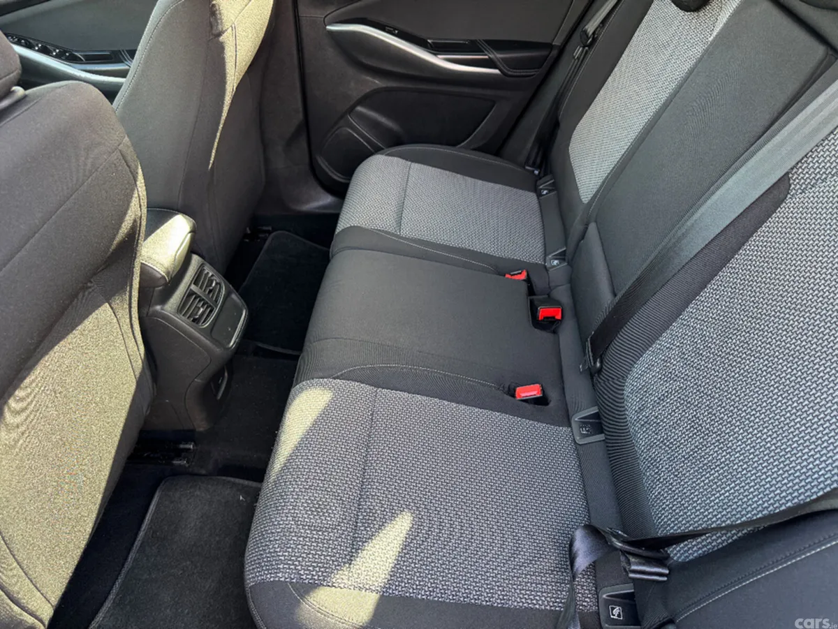 Opel Grandland X MPV, Diesel, 2019, Grey