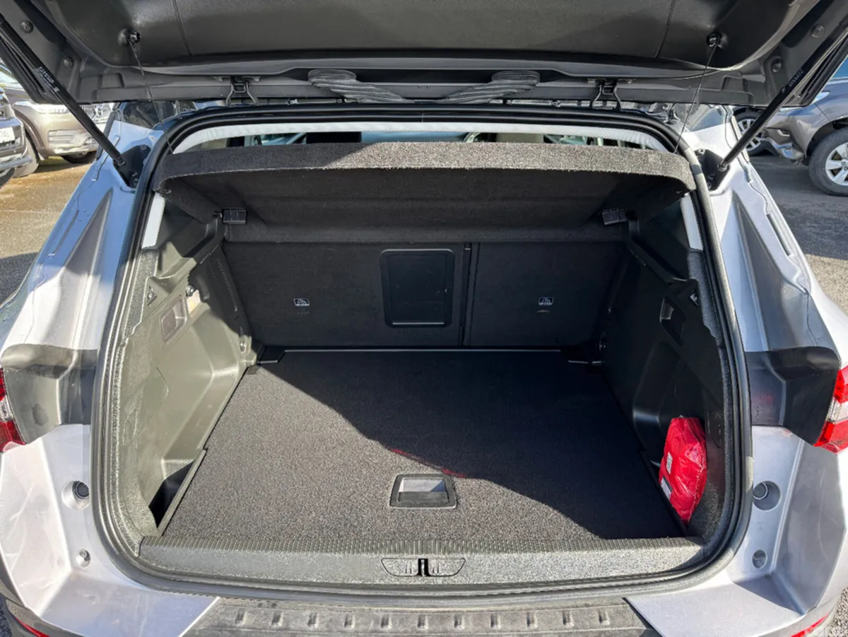 Opel Grandland X MPV, Diesel, 2019, Grey
