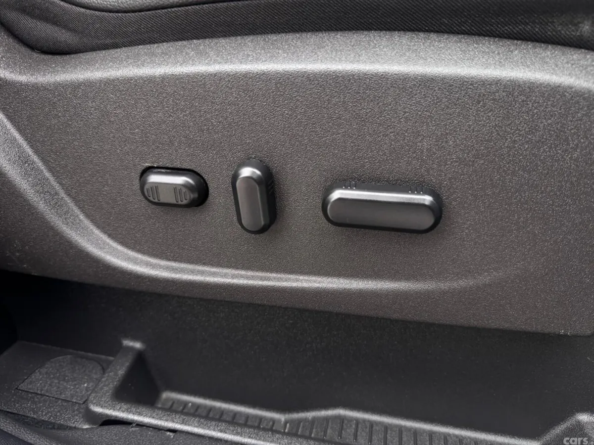 Ford Kuga SUV, Diesel, 2016, Silver