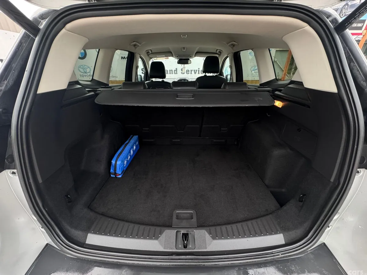 Ford Kuga SUV, Diesel, 2016, Silver
