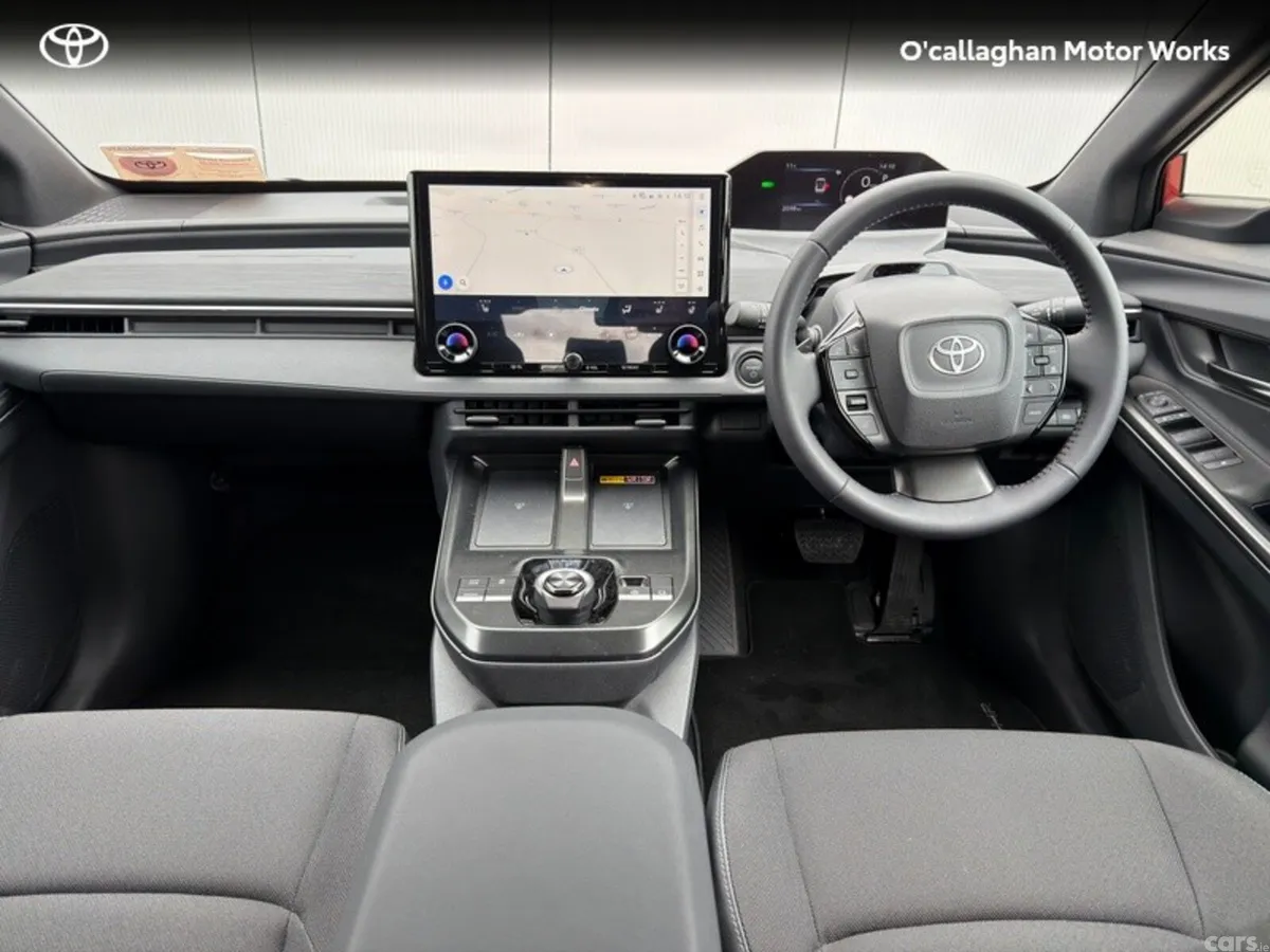 Toyota C-HR Estate, Electric, 2026, Brown
