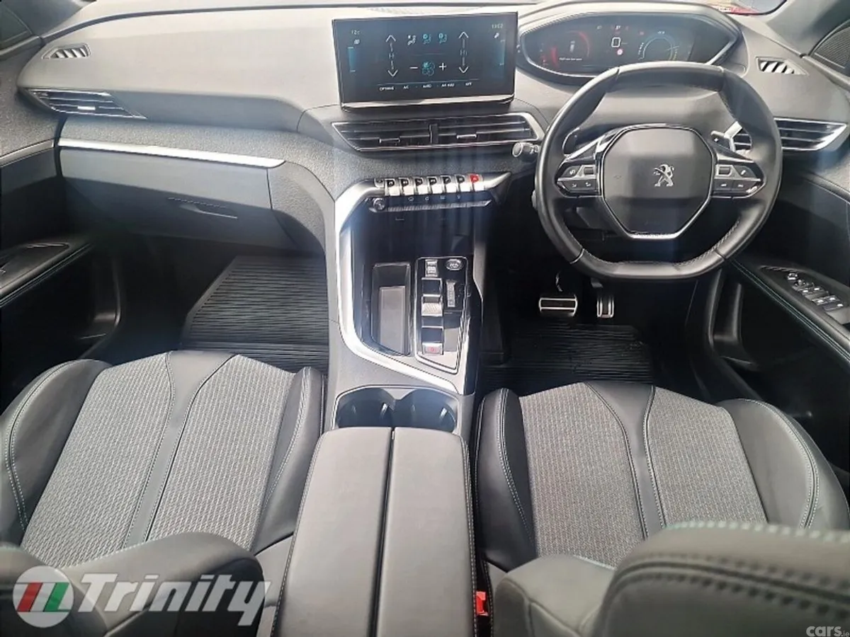 Peugeot 3008 SUV, Petrol Plug-in Hybrid, 2024, Red