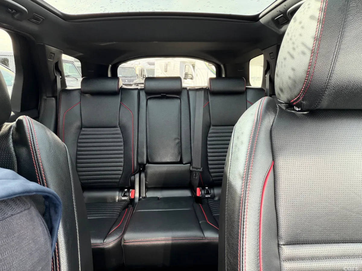 Land Rover Discovery Sport SUV, Petrol Plug-in Hybrid, 2022, Grey