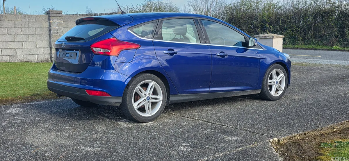 Ford Focus Hatchback, Diesel, 2016, Blue