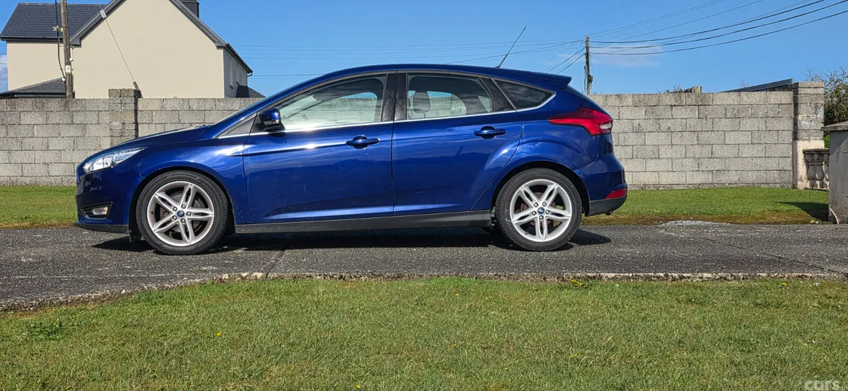 Ford Focus Hatchback, Diesel, 2016, Blue
