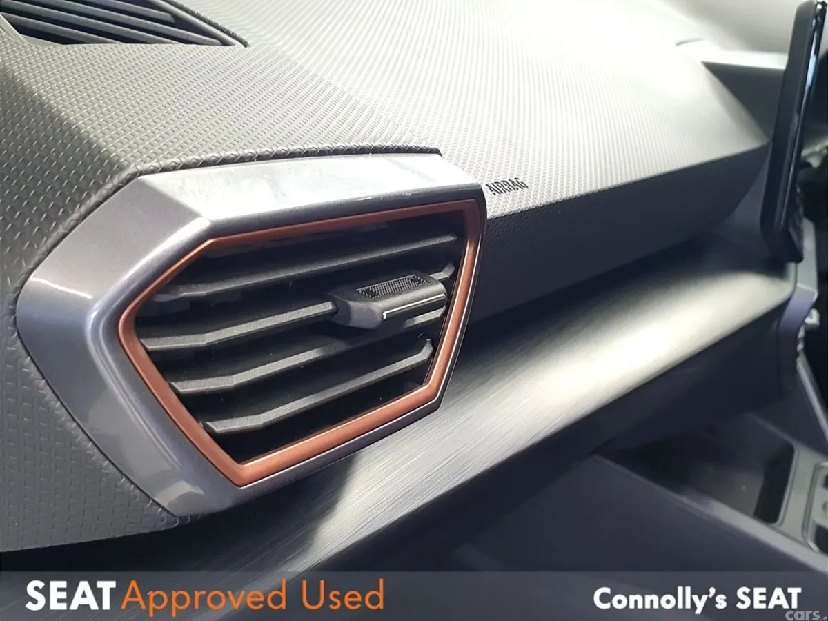 SEAT Leon Estate, Diesel, 2024, Grey