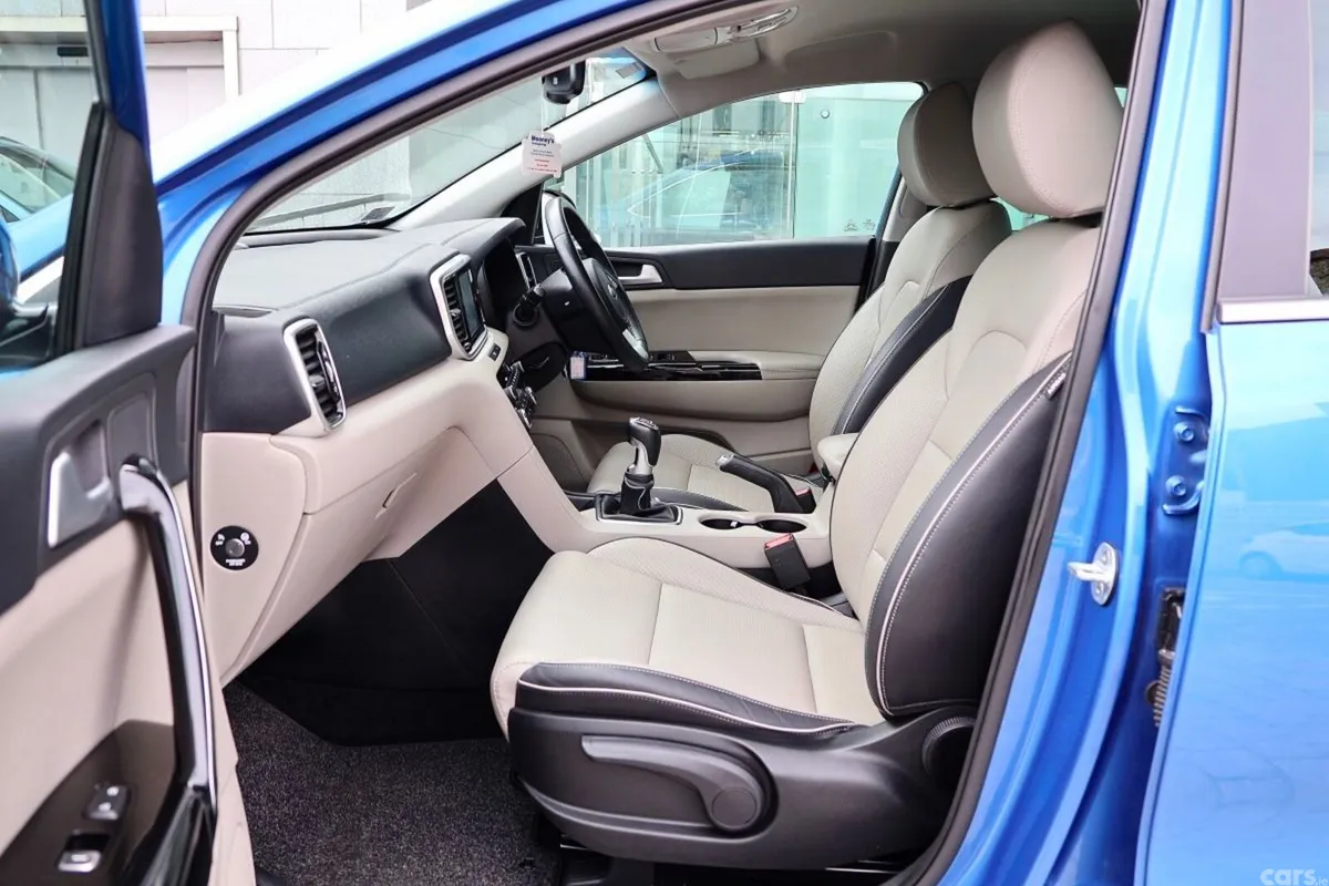 Kia Sportage SUV, Diesel, 2019, Blue