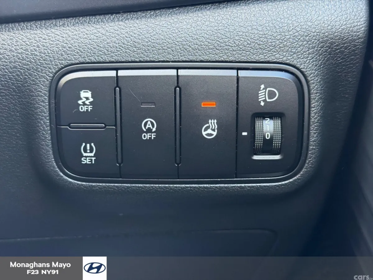 Hyundai Bayon SUV, Petrol, 2023, Blue