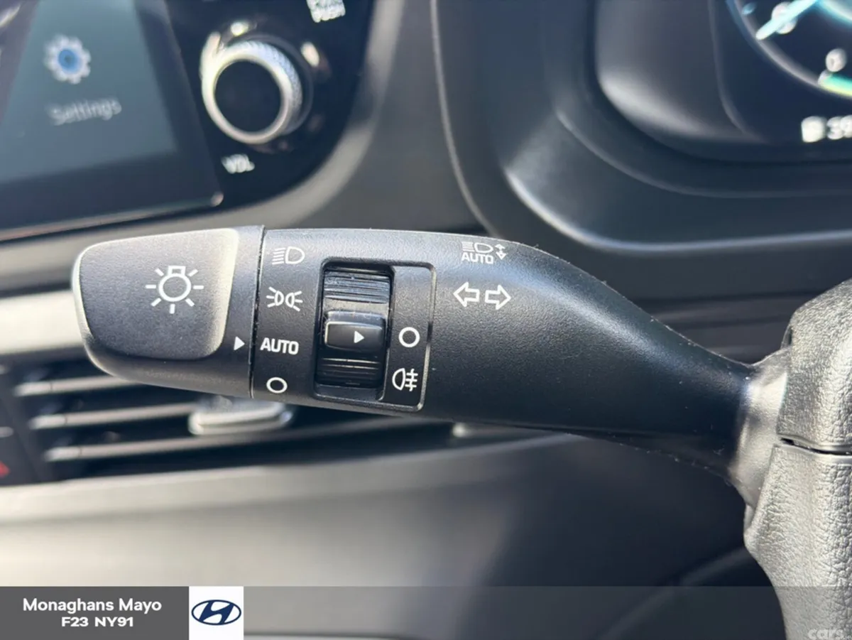 Hyundai Bayon SUV, Petrol, 2023, Blue