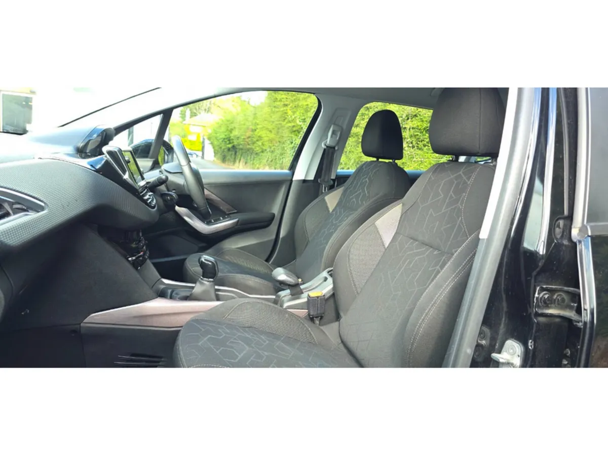 Peugeot 2008 Estate, Petrol, 2016, Black