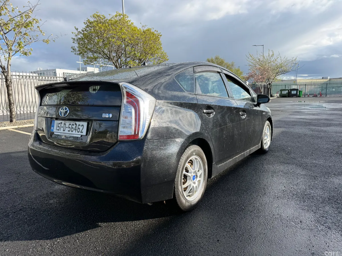 Toyota Prius Hatchback, Petrol Hybrid, 2015, Black