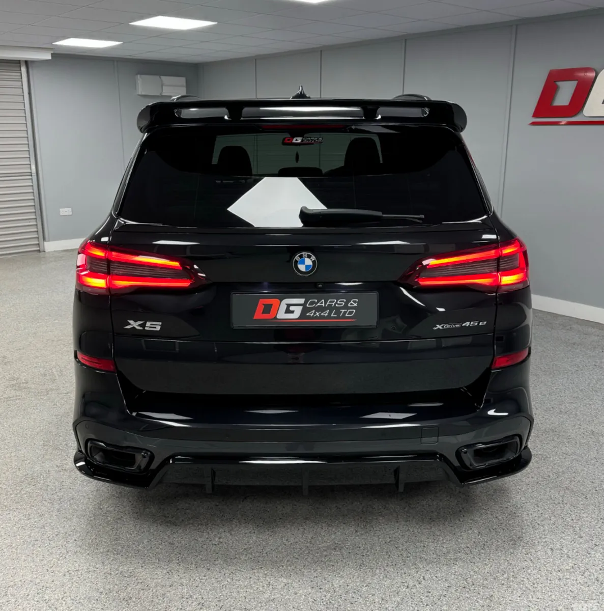 BMW X5 SUV, Petrol Hybrid, 2021, Black