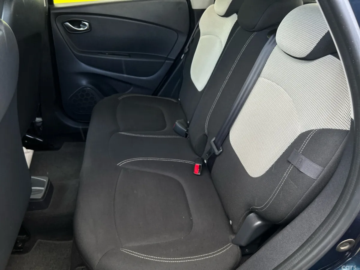Renault Captur Hatchback, Petrol, 2019, Blue