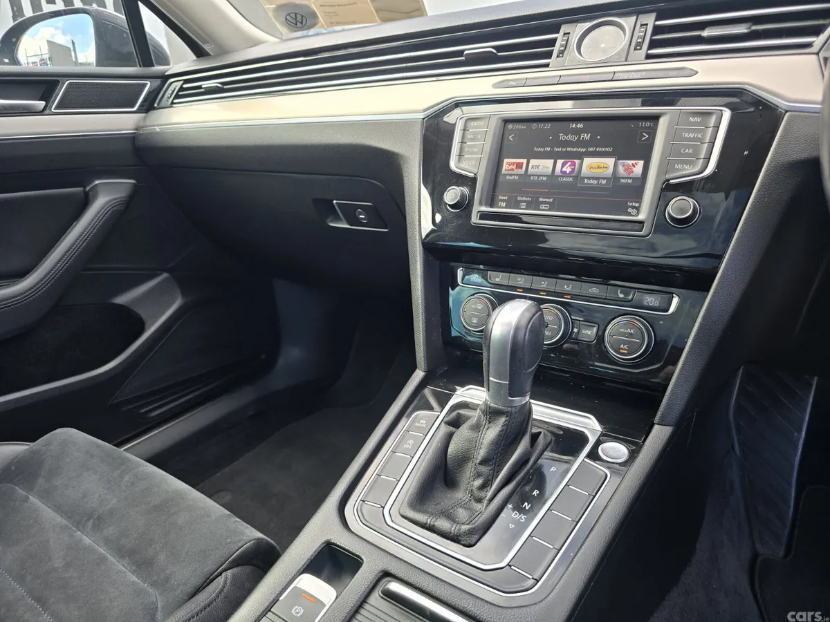 Volkswagen Passat Estate, Diesel, 2016, Black