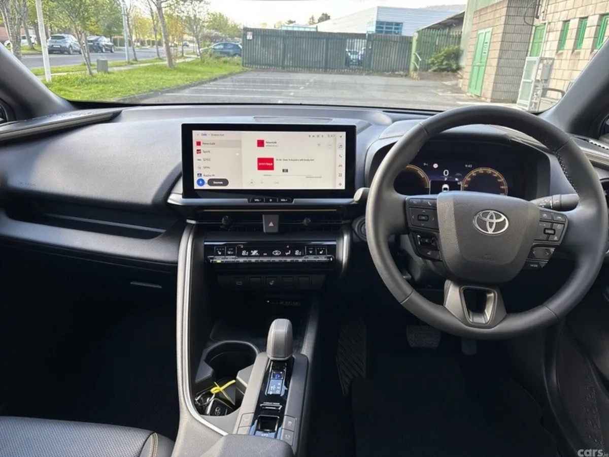 Toyota C-HR Hatchback, Petrol Plug-in Hybrid, 2025, Blue
