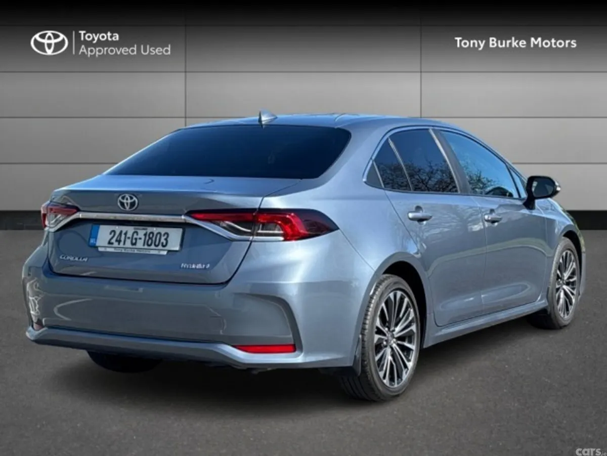 Toyota Corolla Saloon, Petrol Hybrid, 2024, Grey